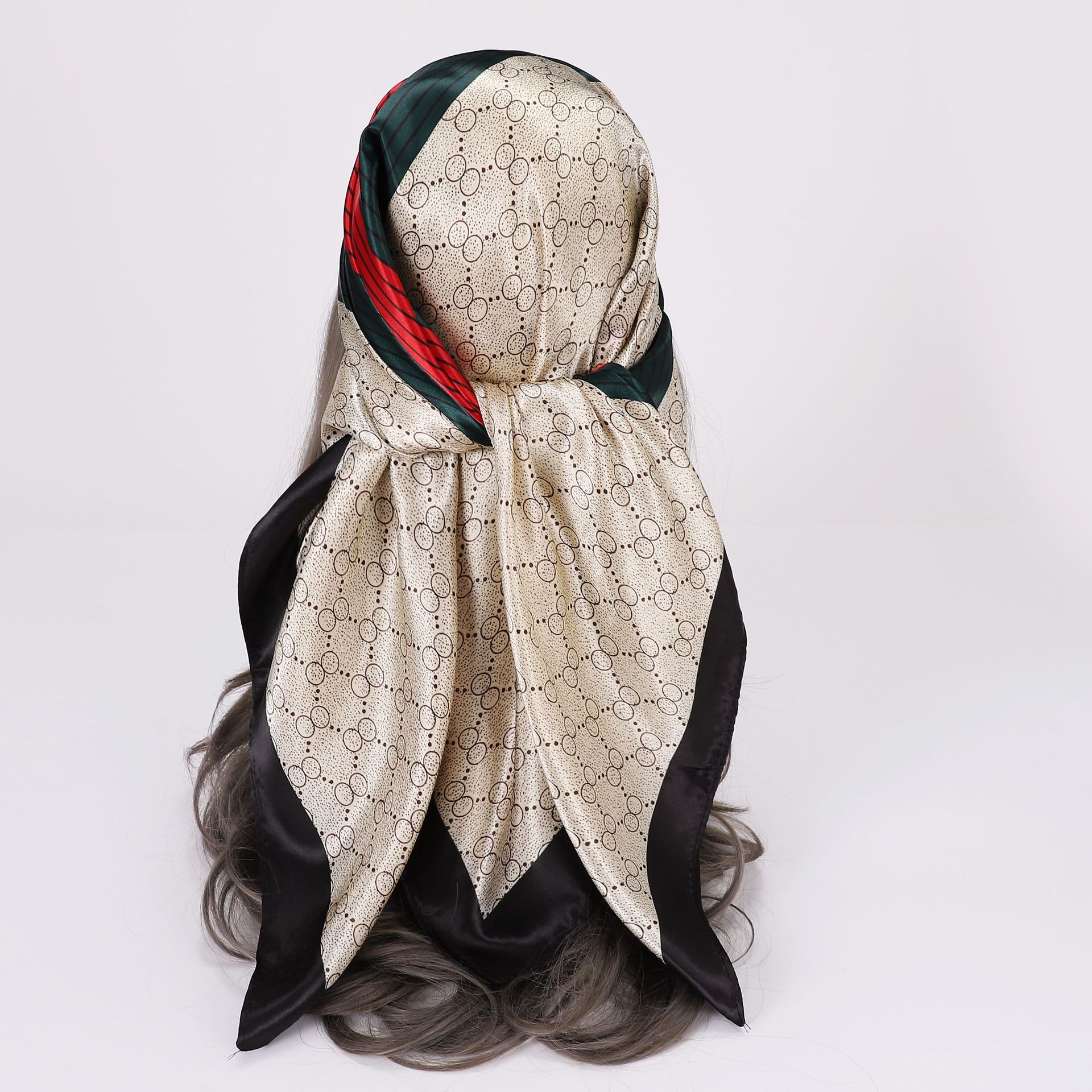 khăn bandana cá tính nổi bật